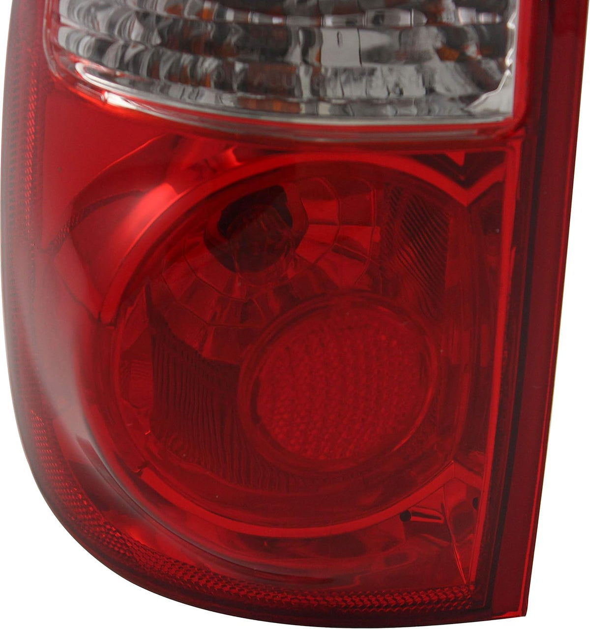 2005 2006 Driver Left Side Outer Tail Light Taillamp Assembly Replacement Z129