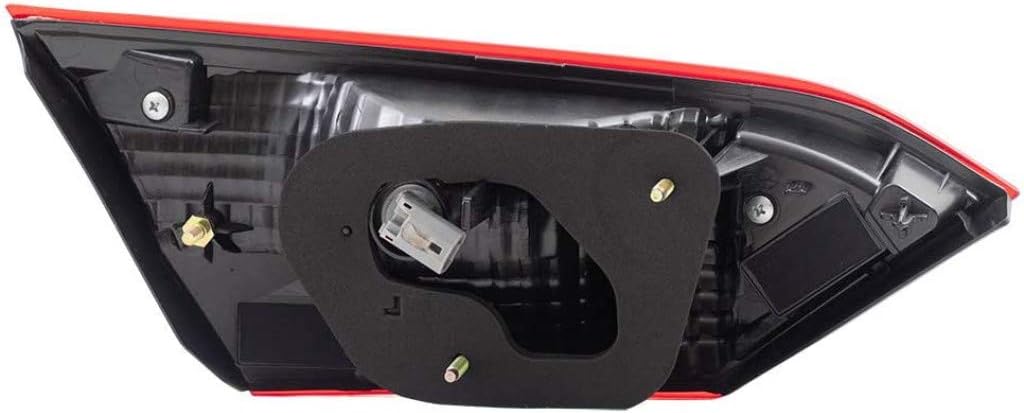 Toyota Camry Inner Tail Light Assembly Pair H331