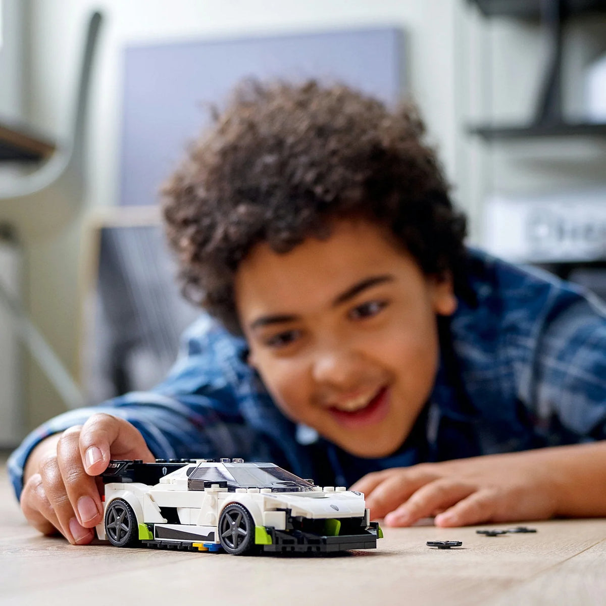 White Racing Car Building Set V84178