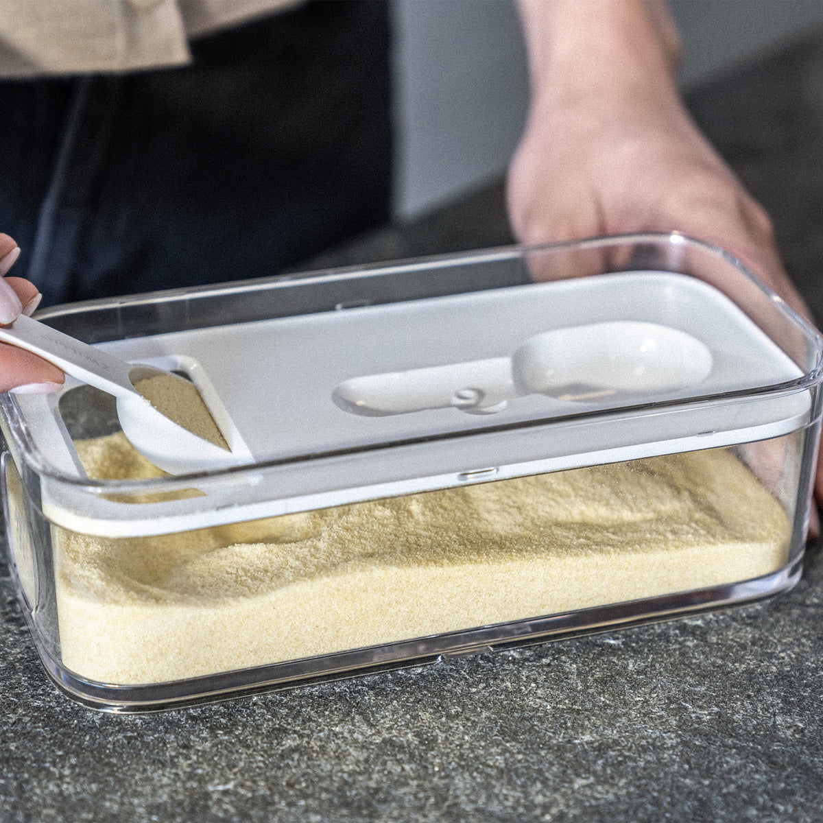 5 Pc Plastic Airtight Food Storage Container Set with Pump L26623