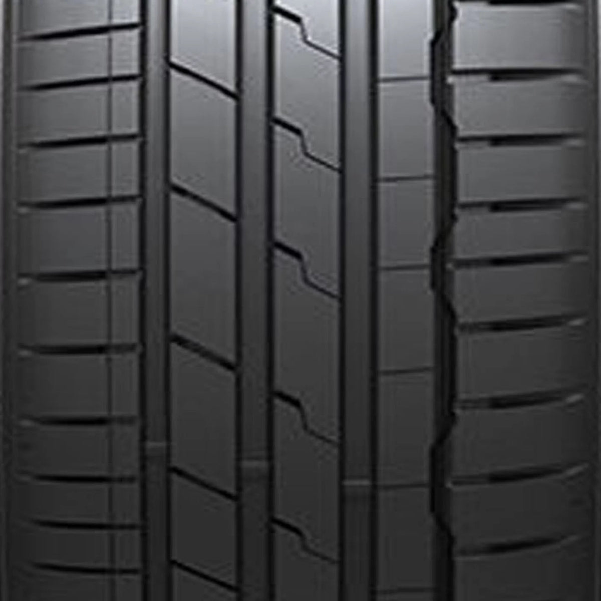 Summer 205/55R17 95W XL Passenger Tire V198