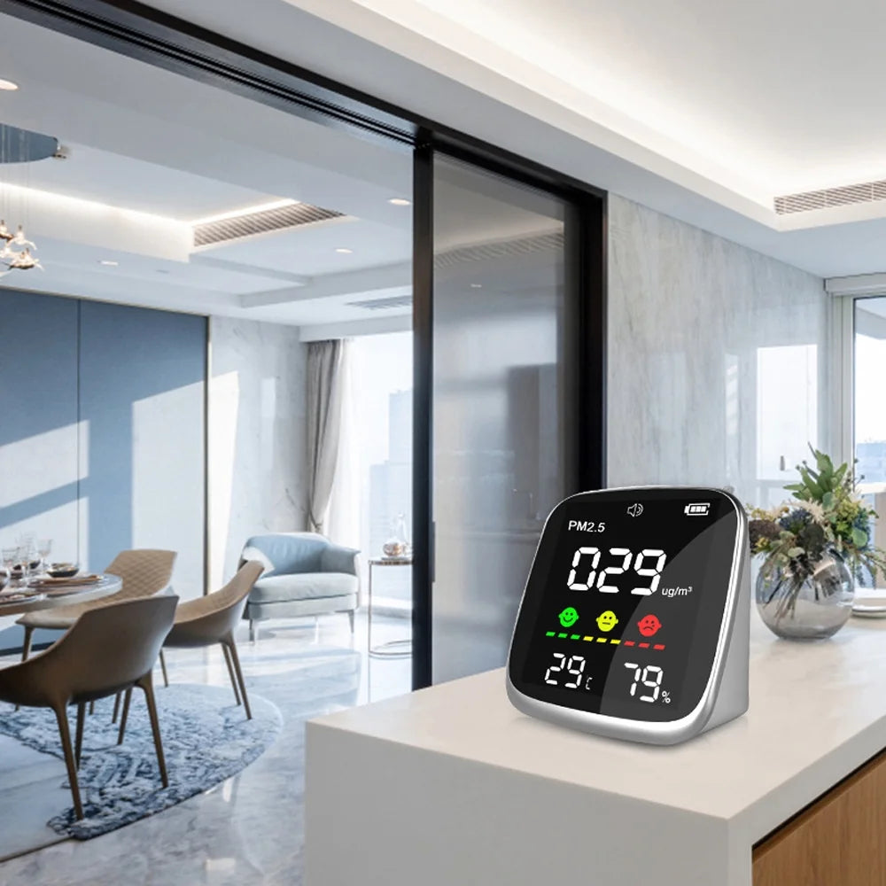 Portable USB Rechargeable PM2.5 Air Quality Monitor Q99036
