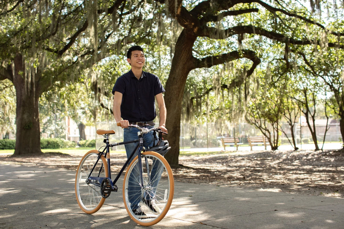 Mens Hybrid Bike A2161
