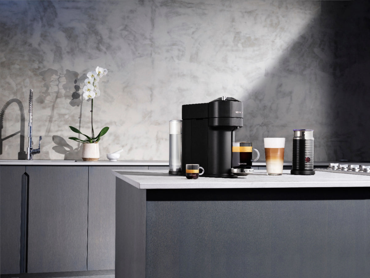 Black Coffee Machine with Milk Frother W602