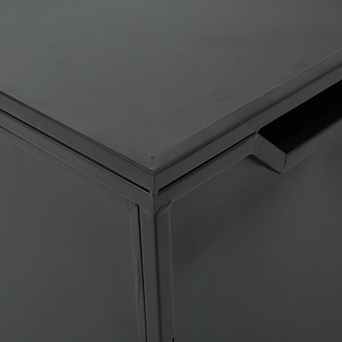 Matte Black Metal Outdoor Side Table M558810