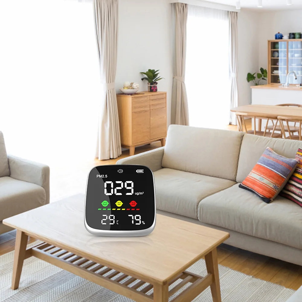 Portable USB Rechargeable PM2.5 Air Quality Monitor Q99036