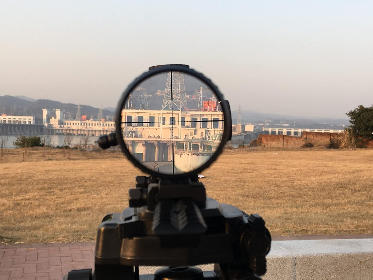 1-10x32 LPVO Scope with Half Mildot Reticle P222