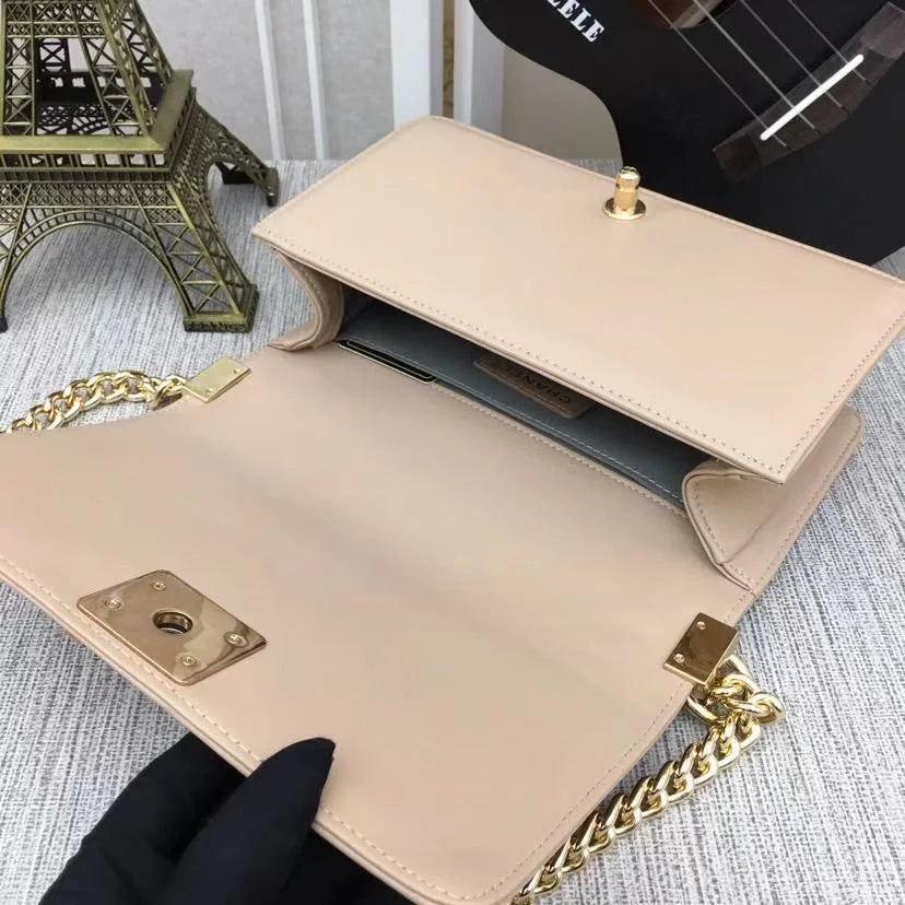 Yellowish Brown Medium Handbag X8232