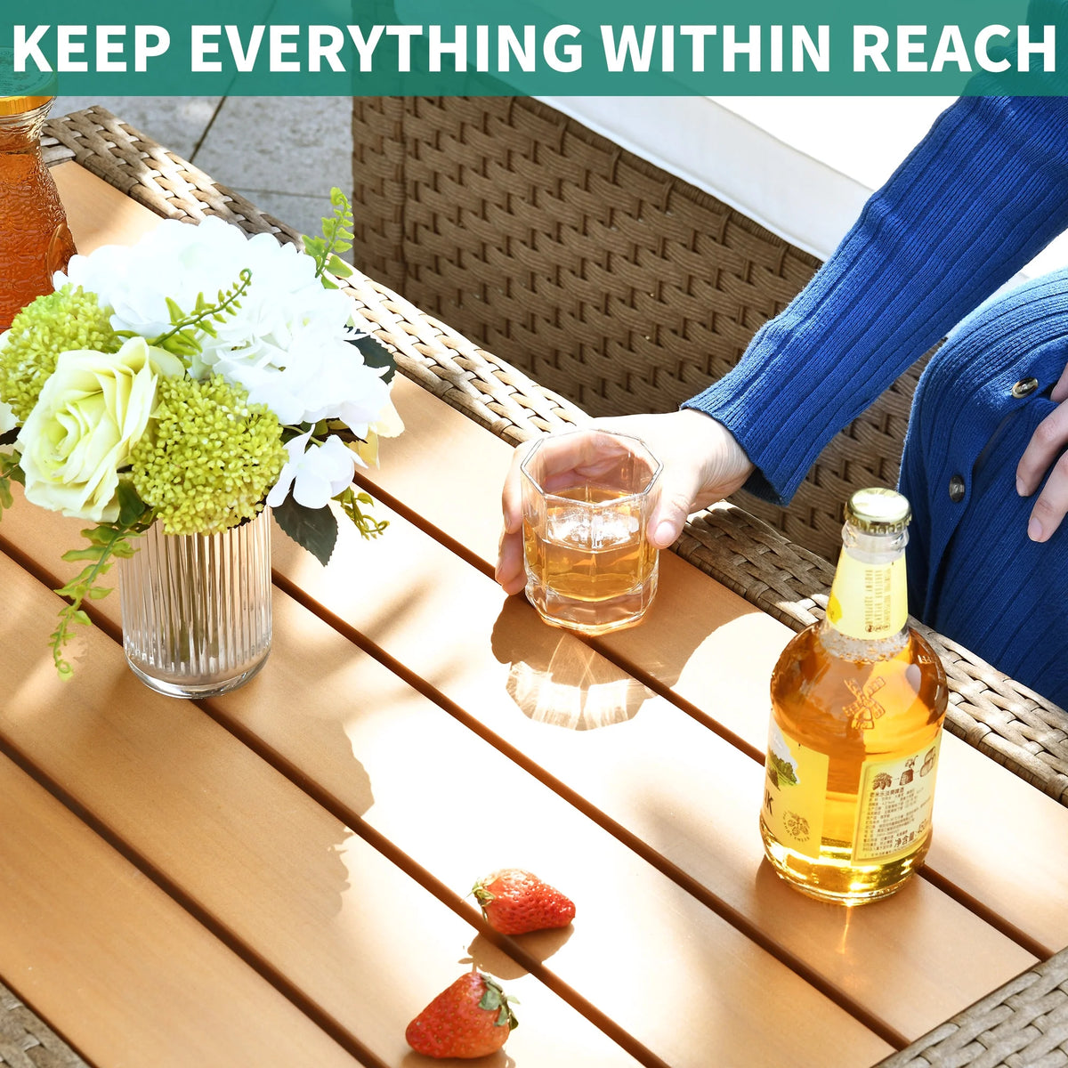 Outdoor Wicker Coffee Table with Storage O7892