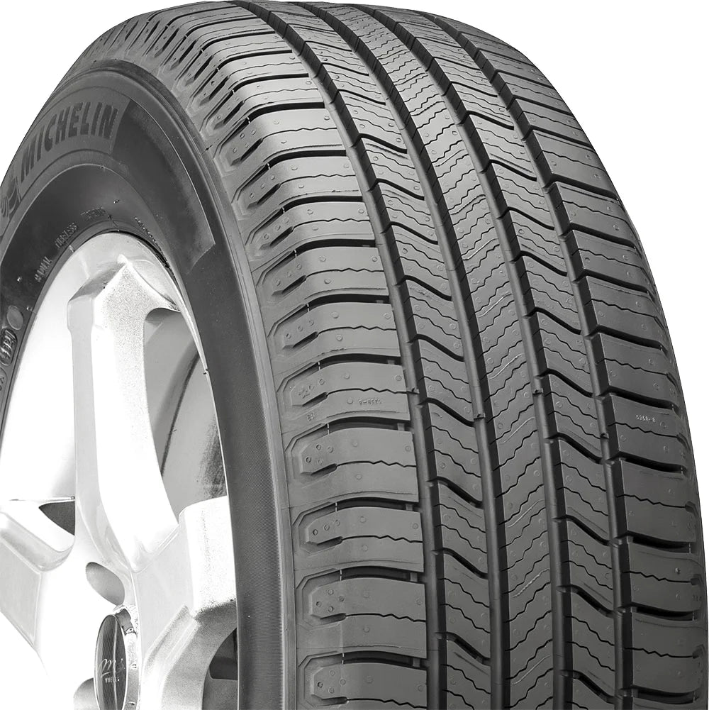 All Season 215/60R16 95H Passenger Tire V31939