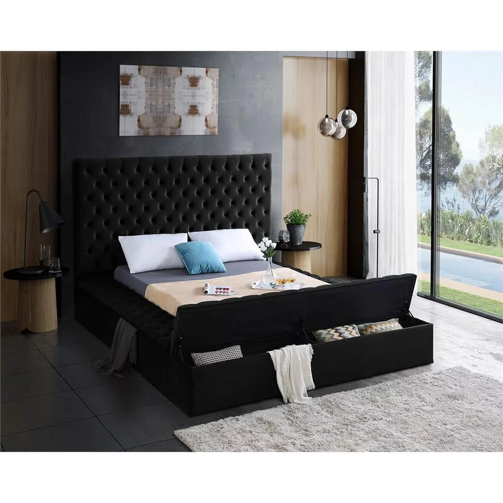 Black Velvet Queen Bed E3441