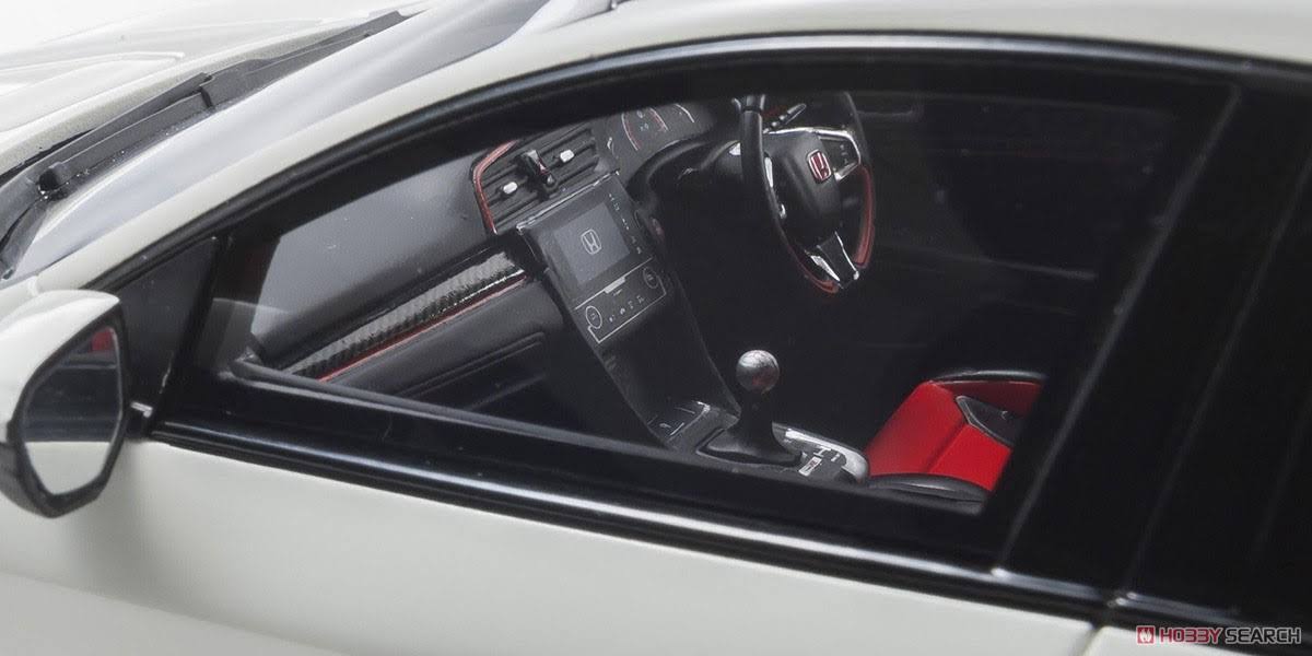 White 1/18 Honda Civic Type R Finished Item V997