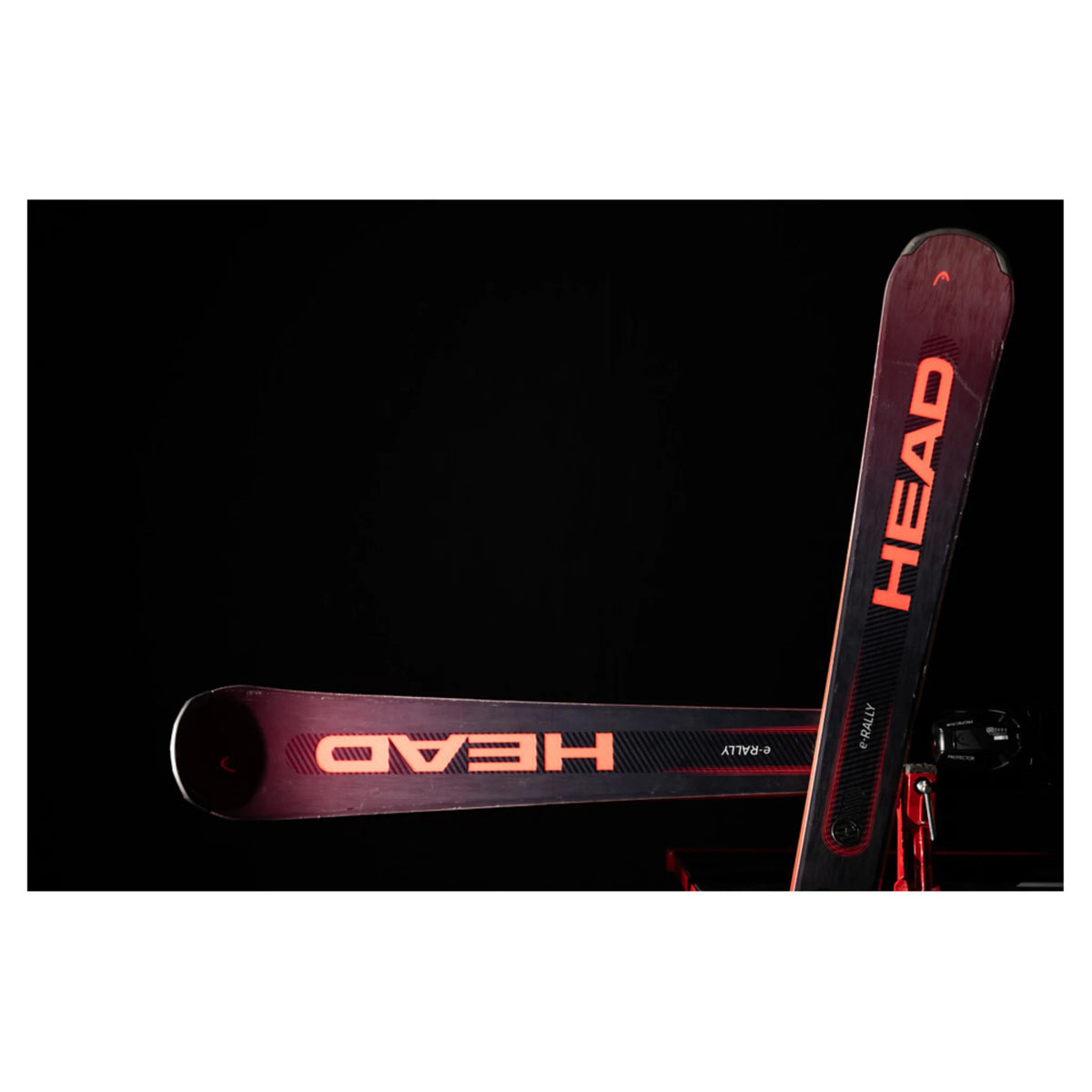 Head Supershape Skis with Protector PR13 GW Bindings X839