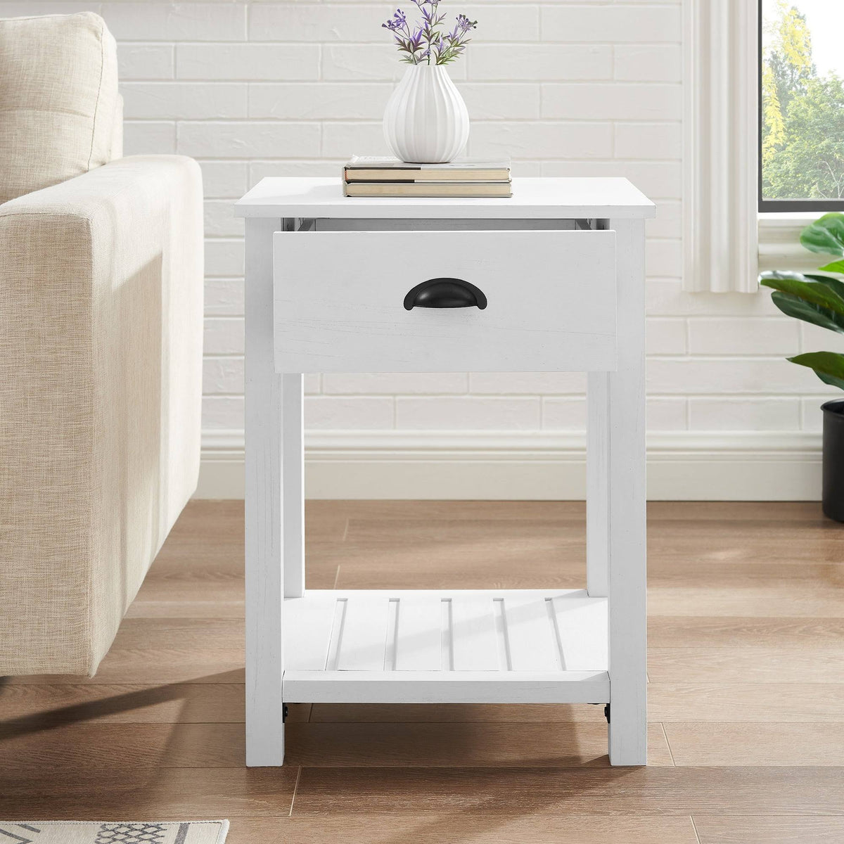 18-inch One-Drawer Side Table H626