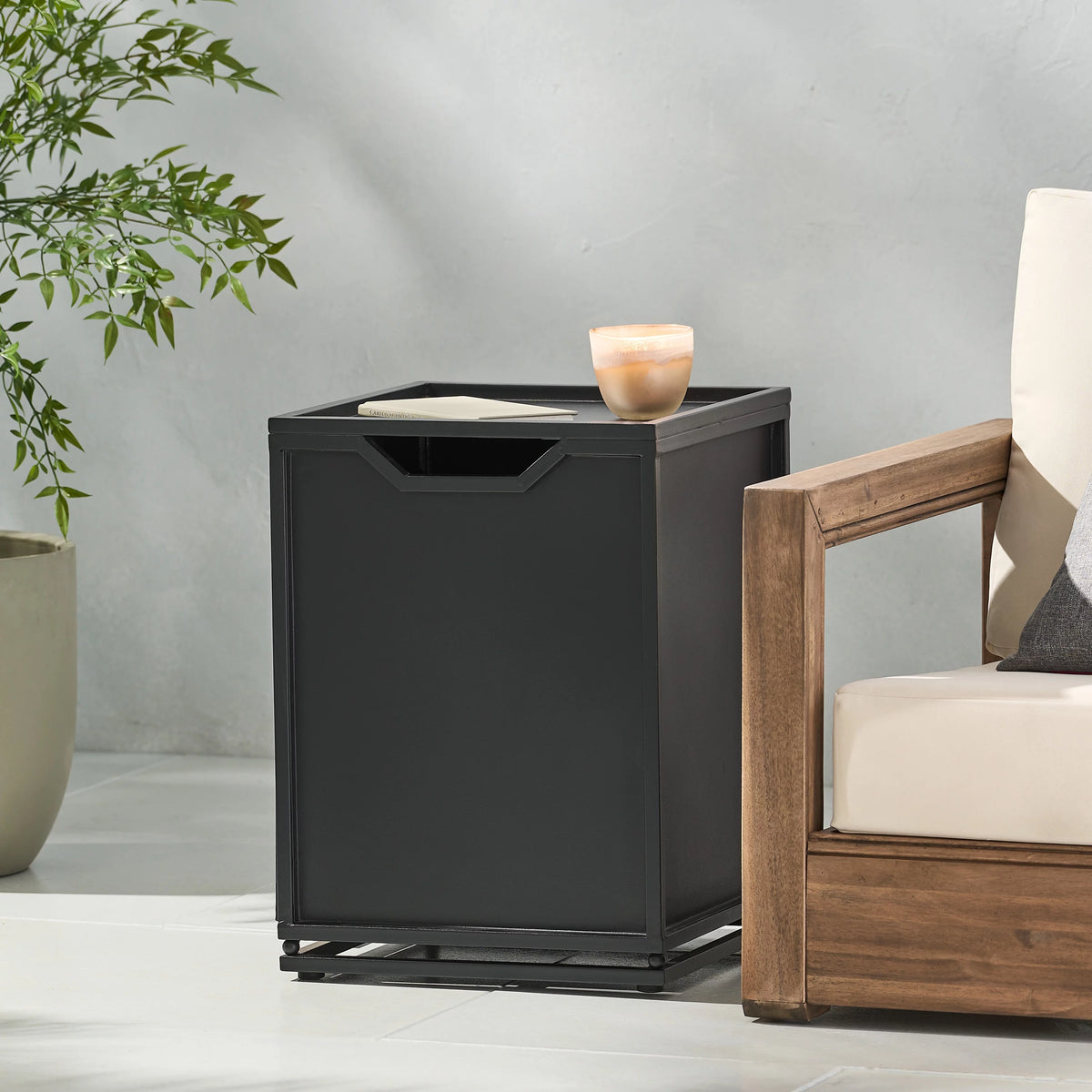 Matte Black Metal Outdoor Side Table M558810