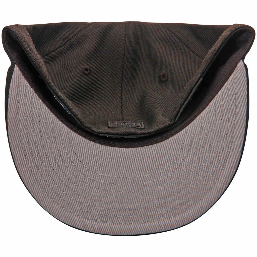 Black Fitted Hat R7317